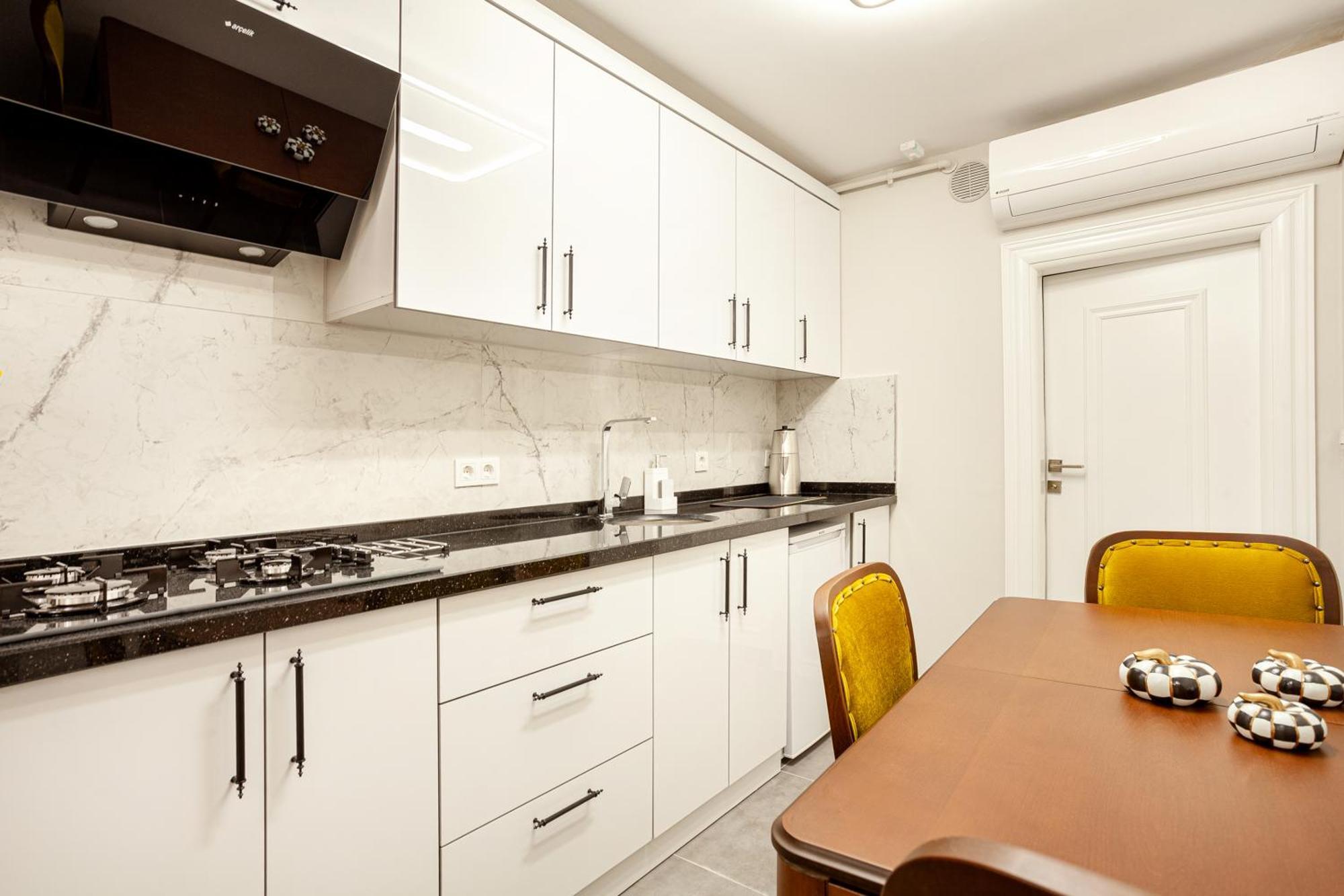 Bellavia Deluxe Apart Istanbul Bagian luar foto